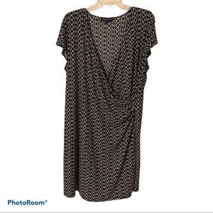 Jones New York signature woman